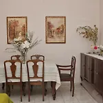 Vagelis 2 Apartament *