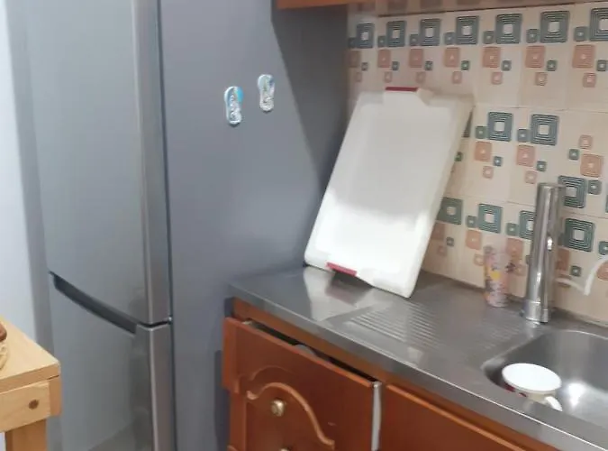 Vagelis 2 Apartment *